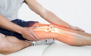 How to Treat Common Running Injuries: Knee Pain and Shin Splints